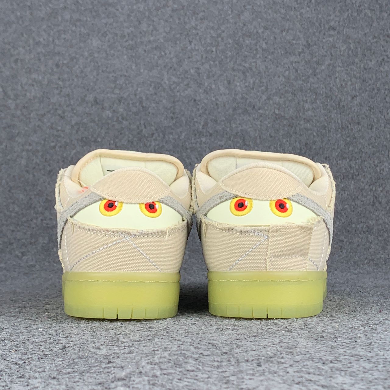 Dunk Low SB 'Mummy'